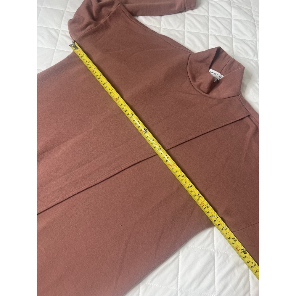 Amour Vert Mock Neck Top Minimalist Capsule Wardrobe Long Sleeve Dusty Rose Sz M - Picture 5 of 7